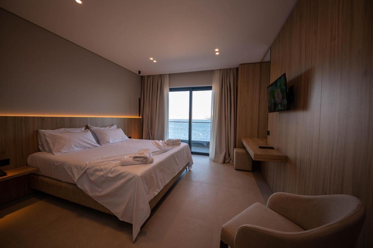 Hotel Portanova Sarande Exterior photo