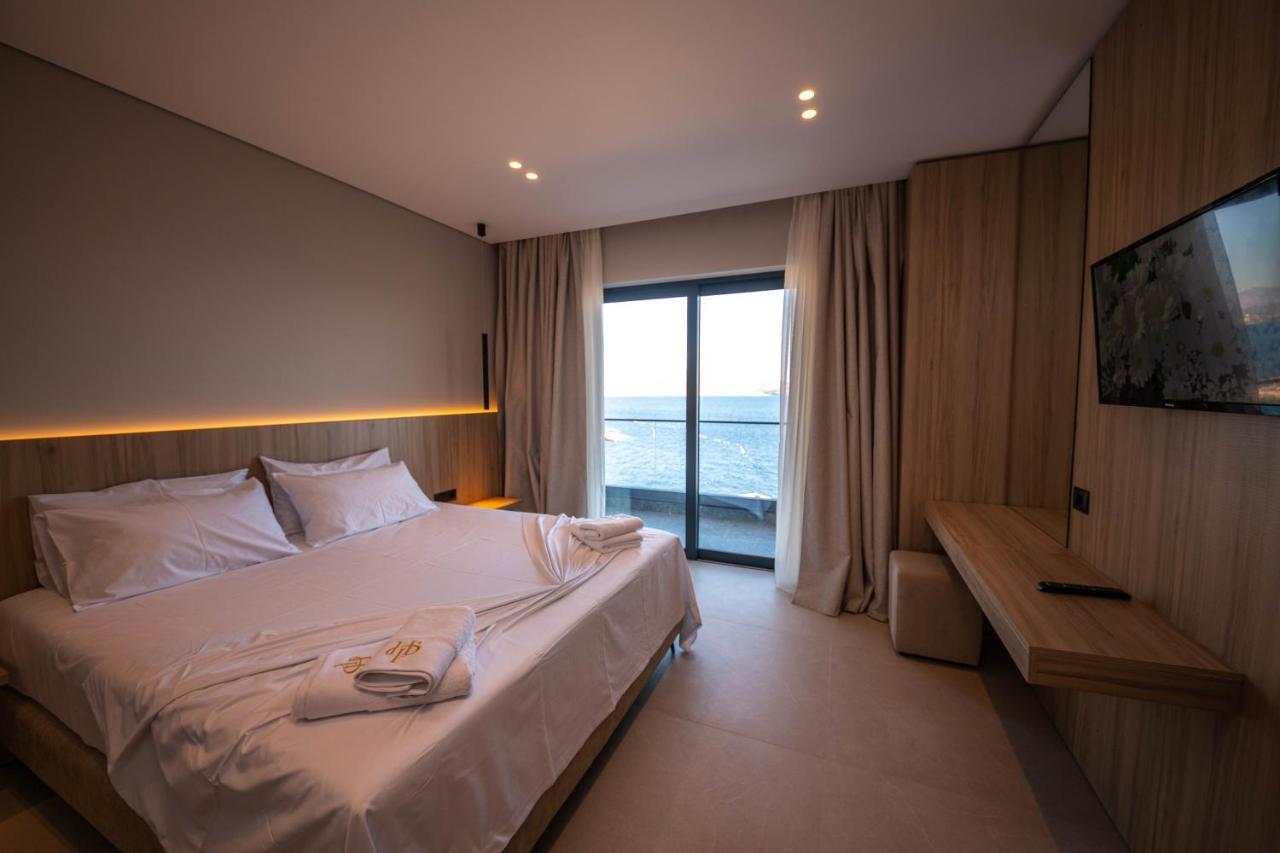 Hotel Portanova Sarande Exterior photo